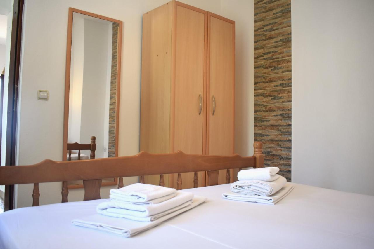 Apartments Aga Ulcinj Ngoại thất bức ảnh