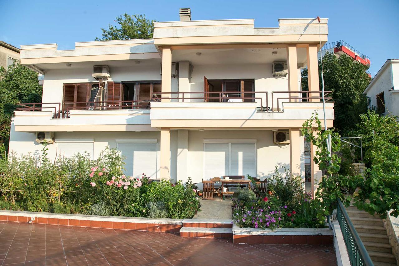 Apartments Aga Ulcinj Ngoại thất bức ảnh