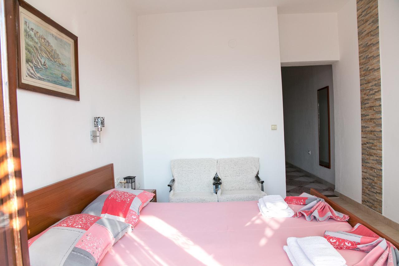 Apartments Aga Ulcinj Ngoại thất bức ảnh