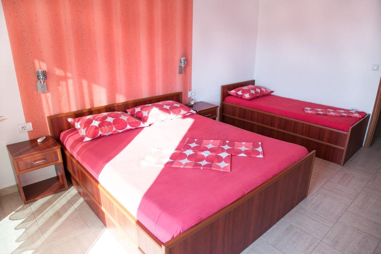 Apartments Aga Ulcinj Ngoại thất bức ảnh
